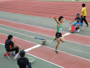 122 埼玉県立松山高等学校陸上競技部 大会速報と練習風景